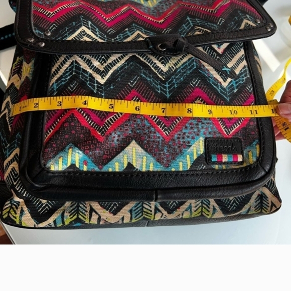 The Sak Colorful Aztec Print Women's Backpack / Crossbody Bag - Picture 5 of 8